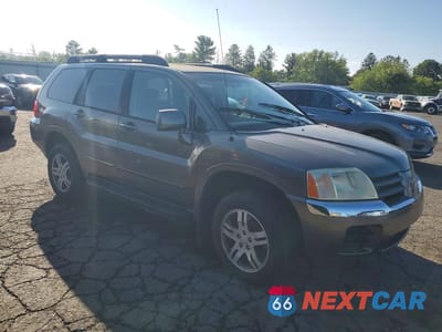 Czwarte zdjęcie samochodu z boku: 2005 MITSUBISHI ENDEAVOR XLS VIN:4A4MN31S85E031293 - miniatura