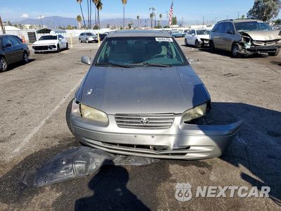 Piąte zdjęcie samochodu w środku: 1999 TOYOTA CAMRY LE V6 VIN:JT2BF28KXX0231788 - miniatura