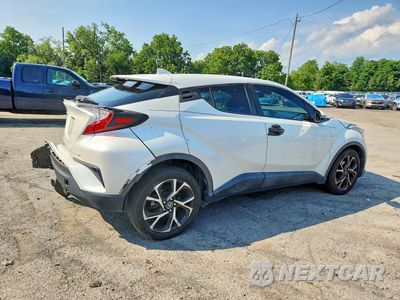 Trzecie zdjęcie samochodu z tyłu: 2018 TOYOTA C-HR XLE VIN:NMTKHMBX0JR045438 - miniatura