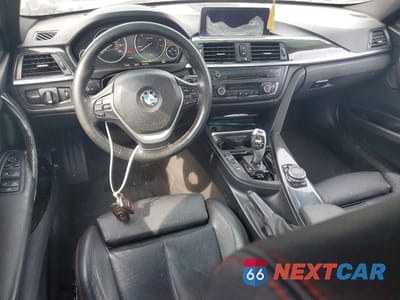 Zdjęcie 8 z 12 samochodu: 2015 BMW 335 XI VIN:WBA3B9G52FNR94446 - miniatura