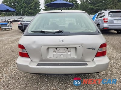 Zdjęcie 6 z 12 samochodu: 1997 HONDA ACCORD LX VIN:1HGCE1821VA000439 - miniatura