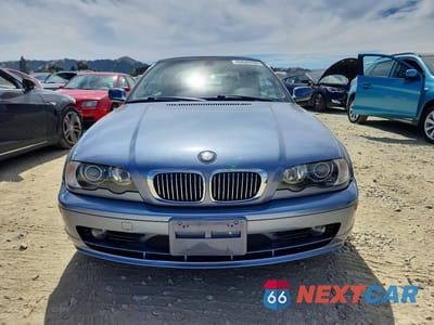 Piąte zdjęcie samochodu w środku: 2003 BMW 325 CI VIN:WBABS33493PG92550 - miniatura