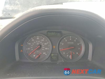 Zdjęcie 9 z 12 samochodu: 2010 VOLVO S40 2.4I VIN:YV1382MS3A2509478 - miniatura