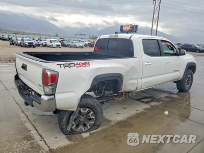 Trzecie zdjęcie samochodu z tyłu: 2020 TOYOTA TACOMA TRD OFF-ROAD VIN:3TMDZ5BN1LM090760 - miniatura