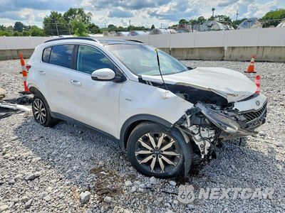 Czwarte zdjęcie samochodu z boku: 2019 KIA SPORTAGE EX VIN:KNDPNCAC1K7495037 - miniatura