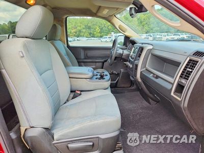 Zdjęcie 10 z 12 samochodu: 2019 RAM 1500 CLASSIC TRADESMAN VIN:3C6JR6AG3KG500880 - miniatura