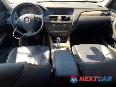 Zdjęcie 8 z 12 samochodu: 2011 BMW X3 XDRIVE28I VIN:5UXWX5C53BL702808 - miniatura