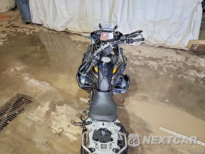 Zdjęcie 6 z 10 samochodu: 2019 BMW R 1250 GS VIN:WB10J9305KZH98328 - miniatura