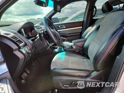 Zdjęcie 7 z 13 samochodu: 2017 FORD EXPLORER XLT VIN:1FM5K8D83HGA46208 - miniatura