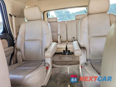 Zdjęcie 10 z 14 samochodu: 2014 GMC YUKON DENALI VIN:1GKS2EEF6ER222238 - miniatura