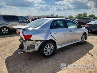 Trzecie zdjęcie samochodu z tyłu: 2009 TOYOTA COROLLA S VIN:1NXBU40E19Z099736 - miniatura