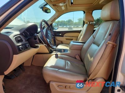 Zdjęcie 7 z 14 samochodu: 2012 GMC YUKON DENALI HYBRID VIN:1GKS2GEJ3CR222808 - miniatura