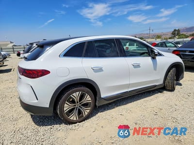 Trzecie zdjęcie samochodu z tyłu: 2023 MERCEDES-BENZ EQE SUV 350 4MATIC VIN:4JGGM1CB7PA008912 - miniatura