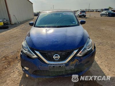 Piąte zdjęcie samochodu w środku: 2019 NISSAN SENTRA SV VIN:3N1AB7AP6KY213887 - miniatura