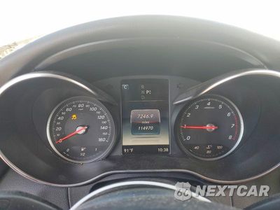 Zdjęcie 9 z 12 samochodu: 2017 MERCEDES-BENZ C 300 4MATIC VIN:WDDWJ4KB1HF381188 - miniatura