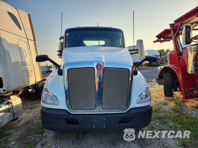 Piąte zdjęcie samochodu w środku: 2021 KENWORTH T680 SEMI TRUCK VIN:1XKYDP9X0MJ434469 - miniatura