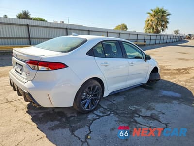 Trzecie zdjęcie samochodu z tyłu: 2026 TOYOTA COROLLA HYBRID SE VIN:JTDBCMFE6T3147680 - miniatura