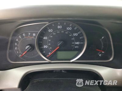 Zdjęcie 9 z 13 samochodu: 2015 TOYOTA RAV4 LE VIN:JTMBFREV0FJ013351 - miniatura