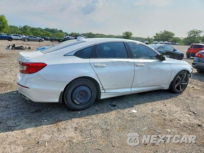 Trzecie zdjęcie samochodu z tyłu: 2020 HONDA ACCORD SPORT VIN:1HGCV1F39LA134138 - miniatura