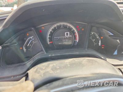 Zdjęcie 9 z 13 samochodu: 2016 HONDA CIVIC LX VIN:19XFC2F5XGE034061 - miniatura