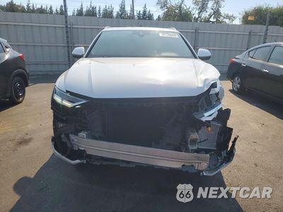 Piąte zdjęcie samochodu w środku: 2019 AUDI Q8 PREMIUM VIN:WA1AVAF19KD010334 - miniatura