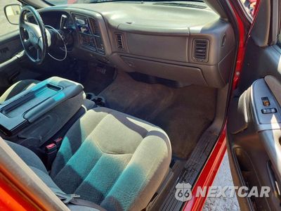 Zdjęcie 8 z 12 samochodu: 2003 CHEVROLET SILVERADO C1500 VIN:2GCEC19V831161920 - miniatura
