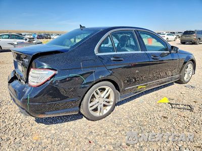 Trzecie zdjęcie samochodu z tyłu: 2013 MERCEDES-BENZ C 300 4MATIC VIN:WDDGF8AB2DA841674 - miniatura