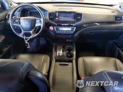 Zdjęcie 8 z 14 samochodu: 2021 HONDA PILOT TOURING VIN:5FNYF6H98MB070229 - miniatura