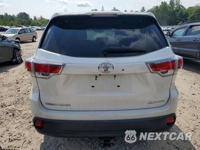 Zdjęcie 6 z 14 samochodu: 2015 TOYOTA HIGHLANDER XLE VIN:5TDJKRFH6FS123971 - miniatura