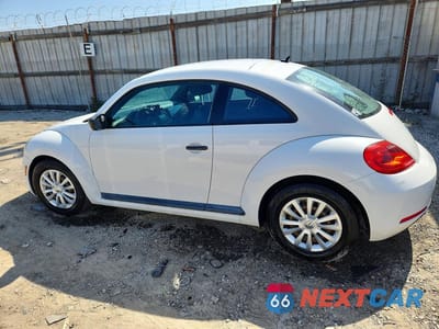 Drugie zdjęcie samochodu z przodu: 2012 VOLKSWAGEN BEETLE VIN:3VWAP7AT5CM648532 - miniatura