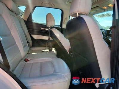 Zdjęcie 10 z 12 samochodu: 2019 MAZDA CX-5 GRAND TOURING VIN:JM3KFBDM3K0574165 - miniatura