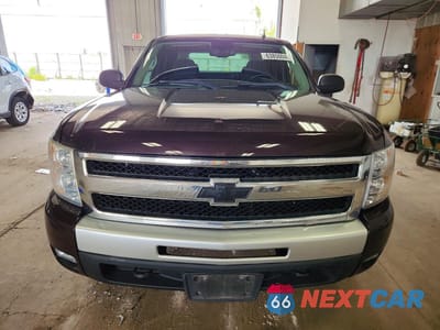 Piąte zdjęcie samochodu w środku: 2008 CHEVROLET SILVERADO K1500 VIN:2GCEK190481211842 - miniatura