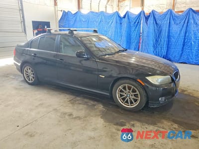 Czwarte zdjęcie samochodu z boku: 2010 BMW 328 I SULEV VIN:WBAPH5C54AA439335 - miniatura
