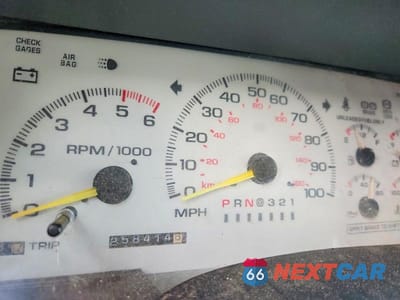 Zdjęcie 9 z 13 samochodu: 1998 CHEVROLET SUBURBAN C1500 VIN:3GNEC16R9WG137684 - miniatura