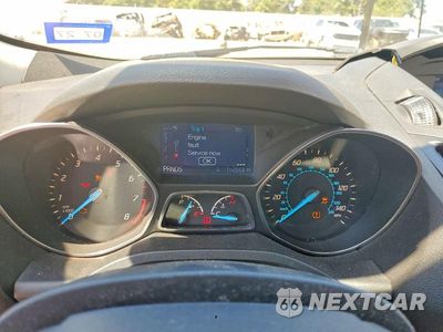 Zdjęcie 9 z 12 samochodu: 2014 FORD ESCAPE S VIN:1FMCU0F75EUE51863 - miniatura