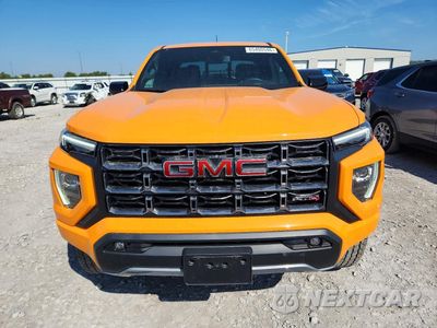 Piąte zdjęcie samochodu w środku: 2025 GMC CANYON AT4 VIN:1GTP2DEK8S1172946 - miniatura