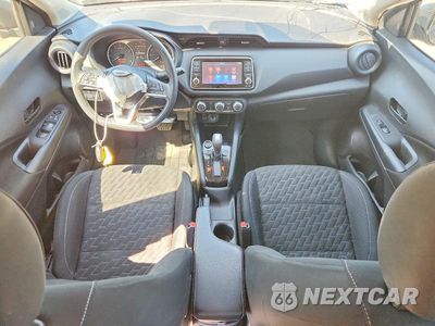 Zdjęcie 8 z 14 samochodu: 2022 NISSAN KICKS S VIN:3N1CP5BV6NL527472 - miniatura
