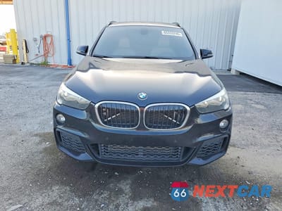 Piąte zdjęcie samochodu w środku: 2016 BMW X1 XDRIVE28I VIN:WBXHT3C37G5E52841 - miniatura