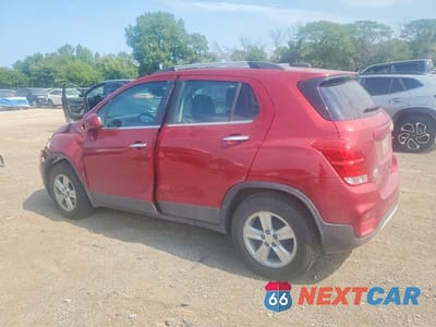 Drugie zdjęcie samochodu z przodu: 2019 CHEVROLET TRAX 1LT VIN:3GNCJLSB7KL117503 - miniatura