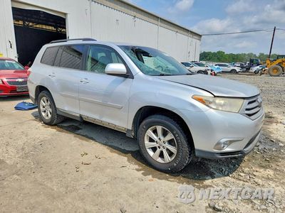 Czwarte zdjęcie samochodu z boku: 2011 TOYOTA HIGHLANDER SE VIN:5TDBK3EH5BS041680 - miniatura
