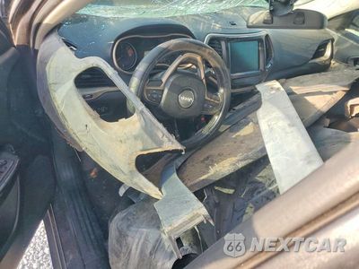 Zdjęcie 8 z 12 samochodu: 2017 JEEP CHEROKEE LIMITED VIN:1C4PJLDB4HW522647 - miniatura
