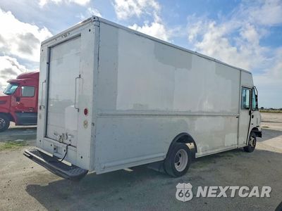 Trzecie zdjęcie samochodu z tyłu: 2021 FORD F59 DELIVERY TRUCK VIN:1F65F5KN0M0A09400 - miniatura