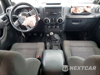 Zdjęcie 8 z 13 samochodu: 2012 JEEP WRANGLER UNLIMITED SPORT VIN:1C4BJWDG0CL160558 - miniatura