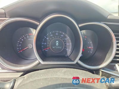 Zdjęcie 9 z 12 samochodu: 2014 KIA OPTIMA EX VIN:5XXGN4A70EG261136 - miniatura