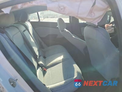 Zdjęcie 11 z 13 samochodu: 2019 CHEVROLET CRUZE LT VIN:3G1BE6SM0KS597653 - miniatura