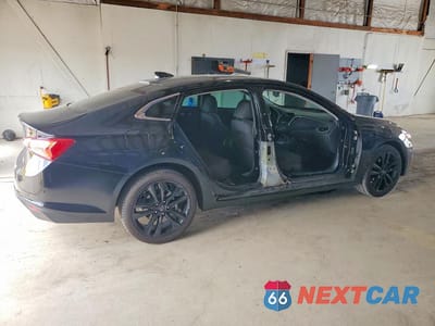 Trzecie zdjęcie samochodu z tyłu: 2025 CHEVROLET MALIBU LT VIN:1G1ZD5ST0SF107820 - miniatura