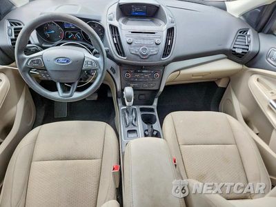 Zdjęcie 8 z 14 samochodu: 2018 FORD ESCAPE SE VIN:1FMCU0G98JUC38500 - miniatura