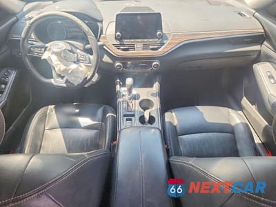 Zdjęcie 8 z 12 samochodu: 2019 NISSAN ALTIMA SL VIN:1N4BL4EV1KC123762 - miniatura