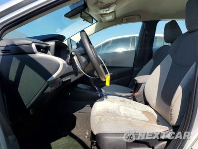 Zdjęcie 7 z 12 samochodu: 2022 TOYOTA COROLLA LE VIN:JTDEPMAE2NJ199797 - miniatura