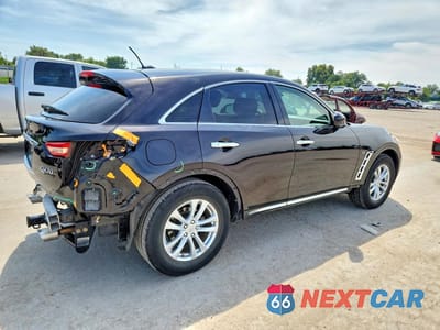 Trzecie zdjęcie samochodu z tyłu: 2016 INFINITI QX70 BASE VIN:JN8CS1MW4GM752853 - miniatura
